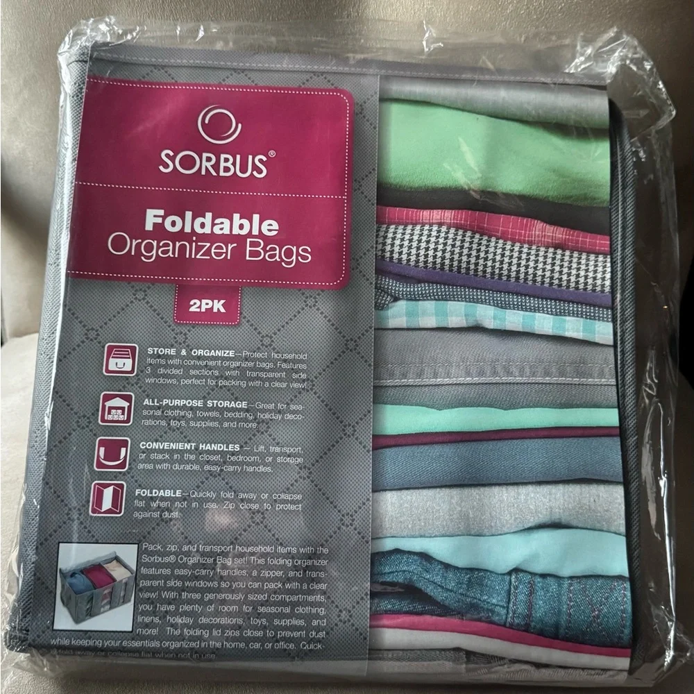 💚💚 2 Storage Bags w/zipper closure, carrying handles, 3 windows.